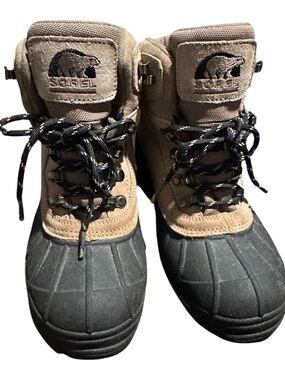 Sorel women’s size 8